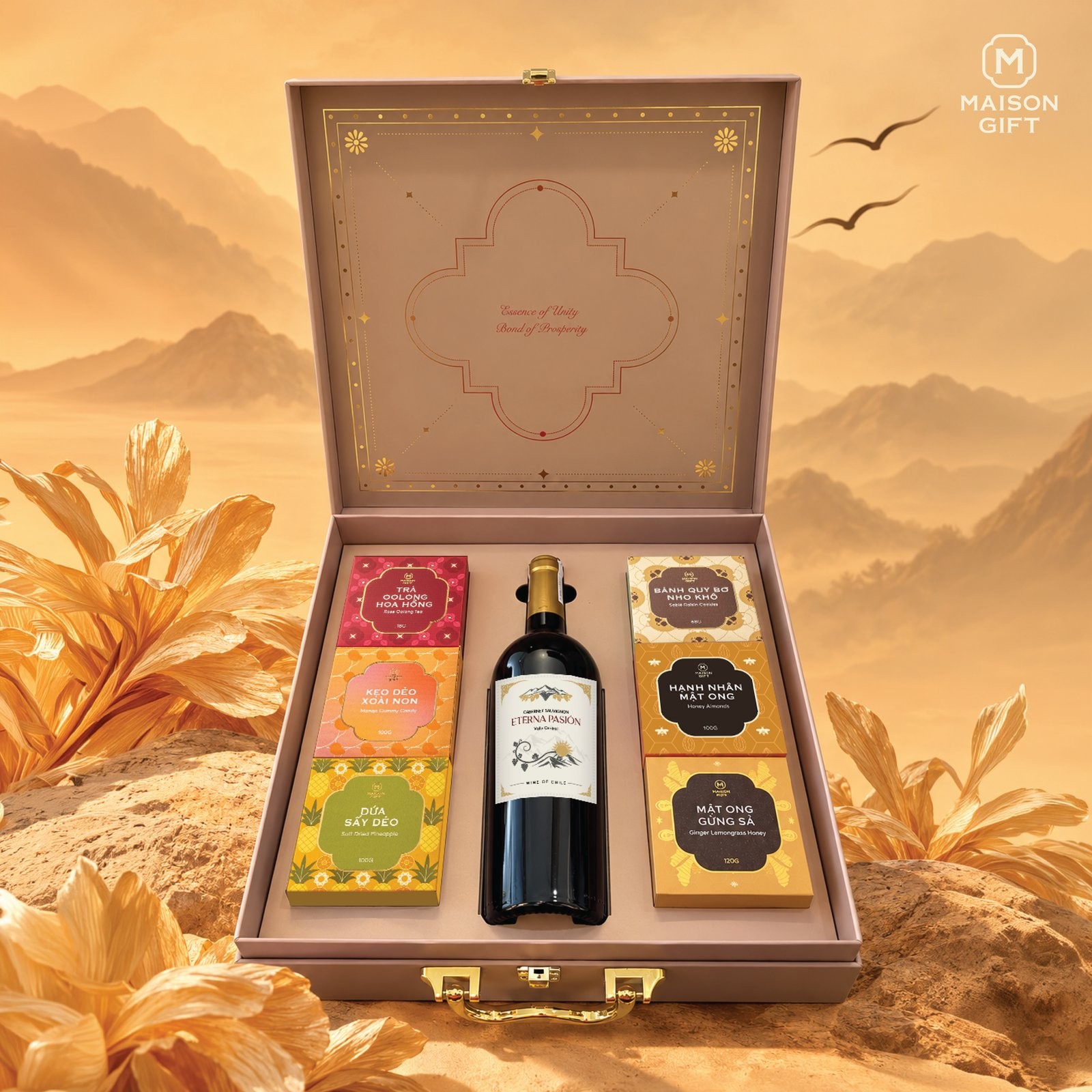 1-hop-qua-tet-vien-cuc-4-co-vang-maison-gift-1792134713.jpg