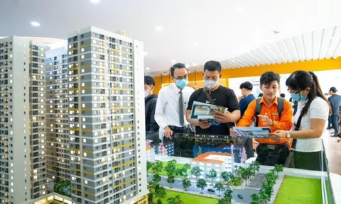 Khơi mào cuộc đua 'săn hàng đẹp, giá tốt' cuối năm
