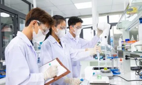 Quản lí nhiệm vụ KHCN và ĐMST do Bộ GD&ĐT đặt hàng: Chú trọng thương mại hóa kết quả nghiên cứu