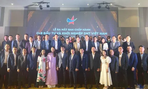 CLB Đầu tư và khởi nghiệp Doanh nhân trẻ Việt Nam chính thức ra mắt ban chấp hành khóa III