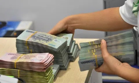 Các ngân hàng đồng loạt giảm mạnh lãi suất tiền gửi
