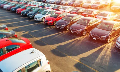 Đề nghị sớm giảm phí trước bạ để kích cầu thị trường ô tô