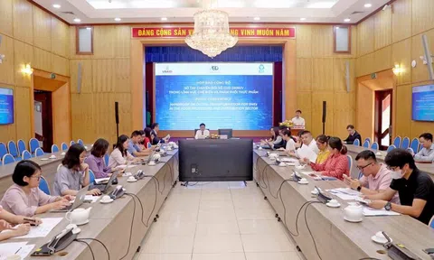 Ra mắt Sổ tay Chuyển đổi số ở lĩnh vực chế biến và phân phối thực phẩm