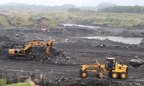 Triển vọng đầu tư lĩnh vực thăm dò, khai thác khoáng sản, đất hiếm tại Lào