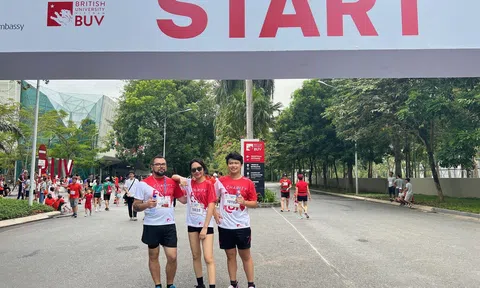 Chàng sinh viên Tây 'phải lòng' văn hóa Việt