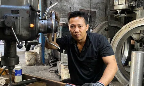 Nguyễn Vũ Đức: Từ kỹ sư cơ khí đến người phát triển giải pháp pin thông minh