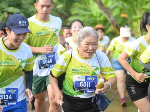 Viện Y Dược Việt - Y Dược Bách Phương đồng hành cùng giải Marathon và leo núi