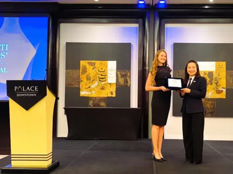 Anh hùng Lao động Thái Hương nhận giải nhà lãnh đạo phát triển bền vững toàn cầu