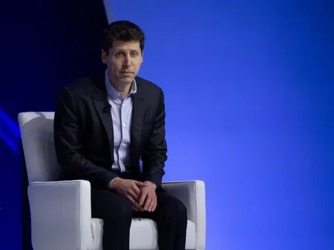 OpenAI xem xét đề xuất cấp cổ phần cho CEO Sam Altman