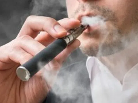 Thái Lan cảnh báo mối nguy từ 'thuốc lá điện tử zombie'