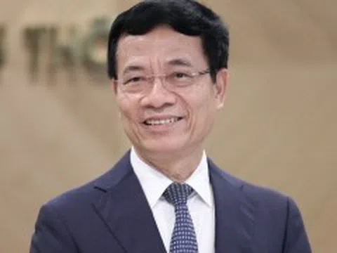 Bộ trưởng Nguyễn Mạnh Hùng gửi thư chúc mừng ngày 8/3