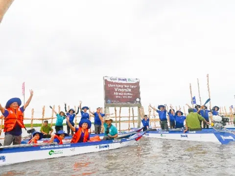 Vinamilk triển khai dự án tái sinh 25 hecta rừng ngập mặn tại Cà Mau