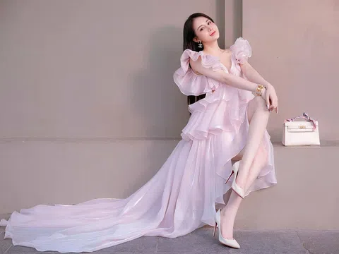 Bộ sưu tập art toy tiền tỷ của hot girl Hà thành