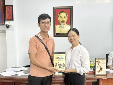 Đằng sau "Mơ Có Cái Nhà" là câu chuyện của một nhân viên môi giới từng mơ có nhà