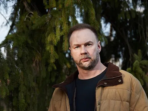 Thomas Tull - Tỷ phú đi lên từ hoàn cảnh cơ cực, "đổi đời" nhờ nghe theo một câu nói của Warren Buffett