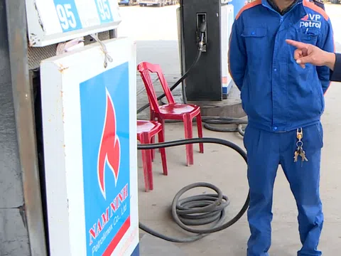 Xử lý vi phạm trong kinh doanh xăng dầu