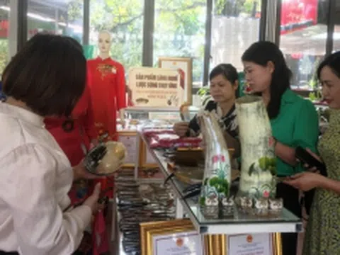 Hà Nội: Ứng dụng chuyển đổi số trong xây dựng thương hiệu làng nghề