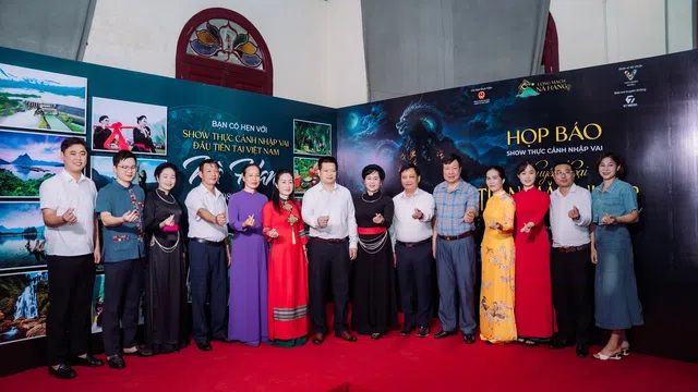 Đổi mới sáng tạo trong du lịch di sản: Hứa hẹn bứt phá từ show thực cảnh “Long mạch Nà Hang - Huyền thoại trên mặt nước”